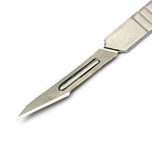 Load image into Gallery viewer, 10pcs #11 Carbon Steel Surgical Scalpel Blades + 1pc #3 Handle