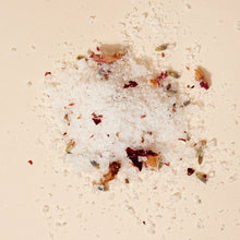 Load image into Gallery viewer, Botanical Bath Salts Copal - Relato Nativo - Pink Moon